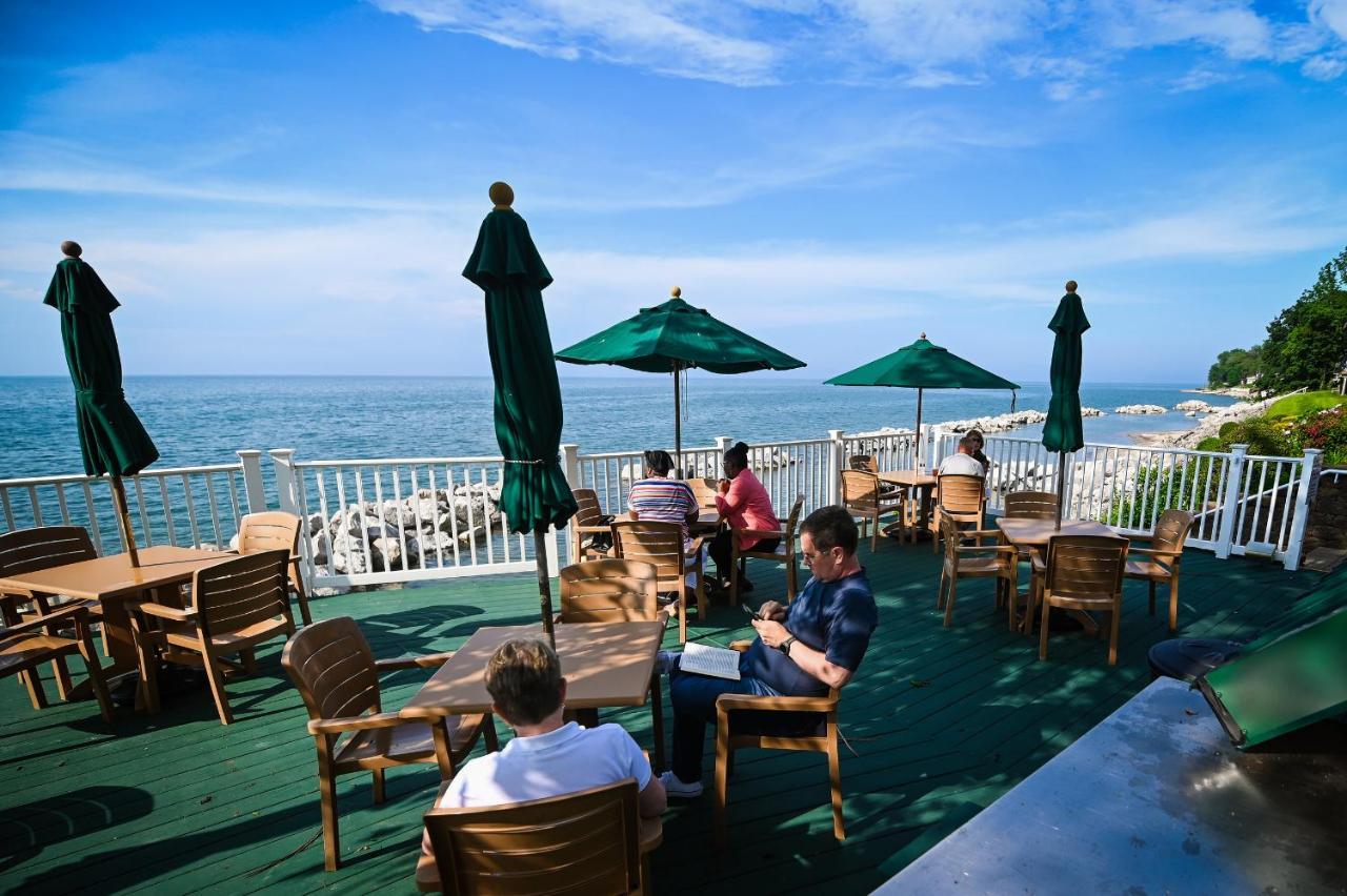 The Lakehouse Inn Geneva Exterior photo